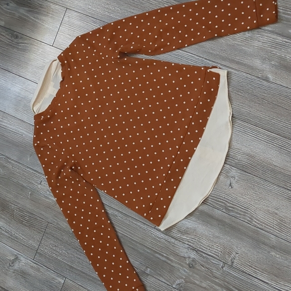 Monteau Tan and Cream Polka Dot Collared Sweater Small - Picture 6 of 6
